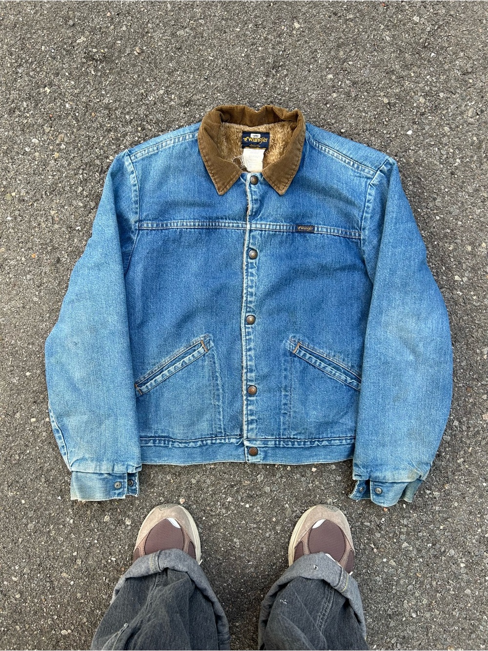 Vintage 70s Lee Blue Denim Sherpa Pile Barn Jacket with Brown Corduroy Collar